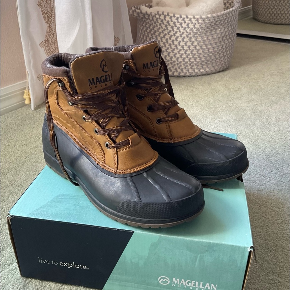 Magellan Outdoors Men's Duck Boots, Brown, Great Condition
